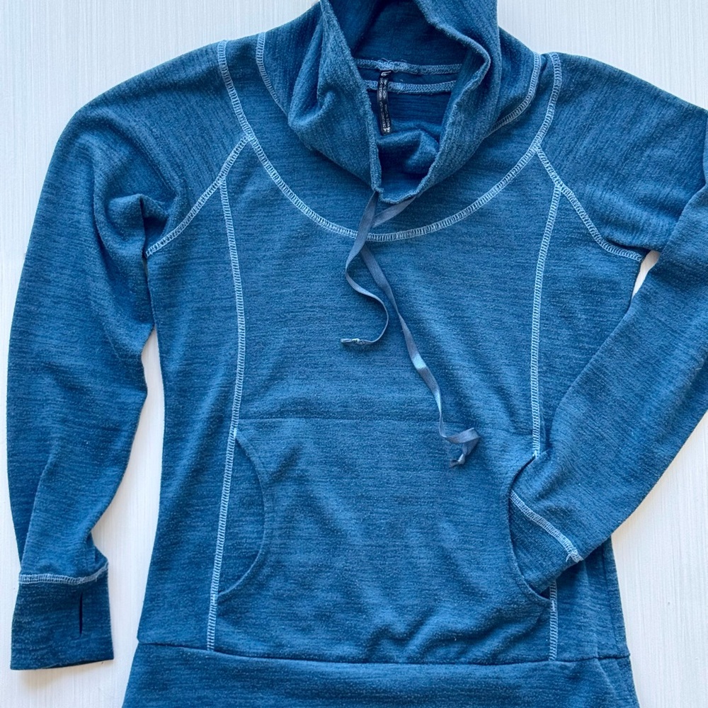 Kuhl Women's Blue Pullover Cowl neck Sweater